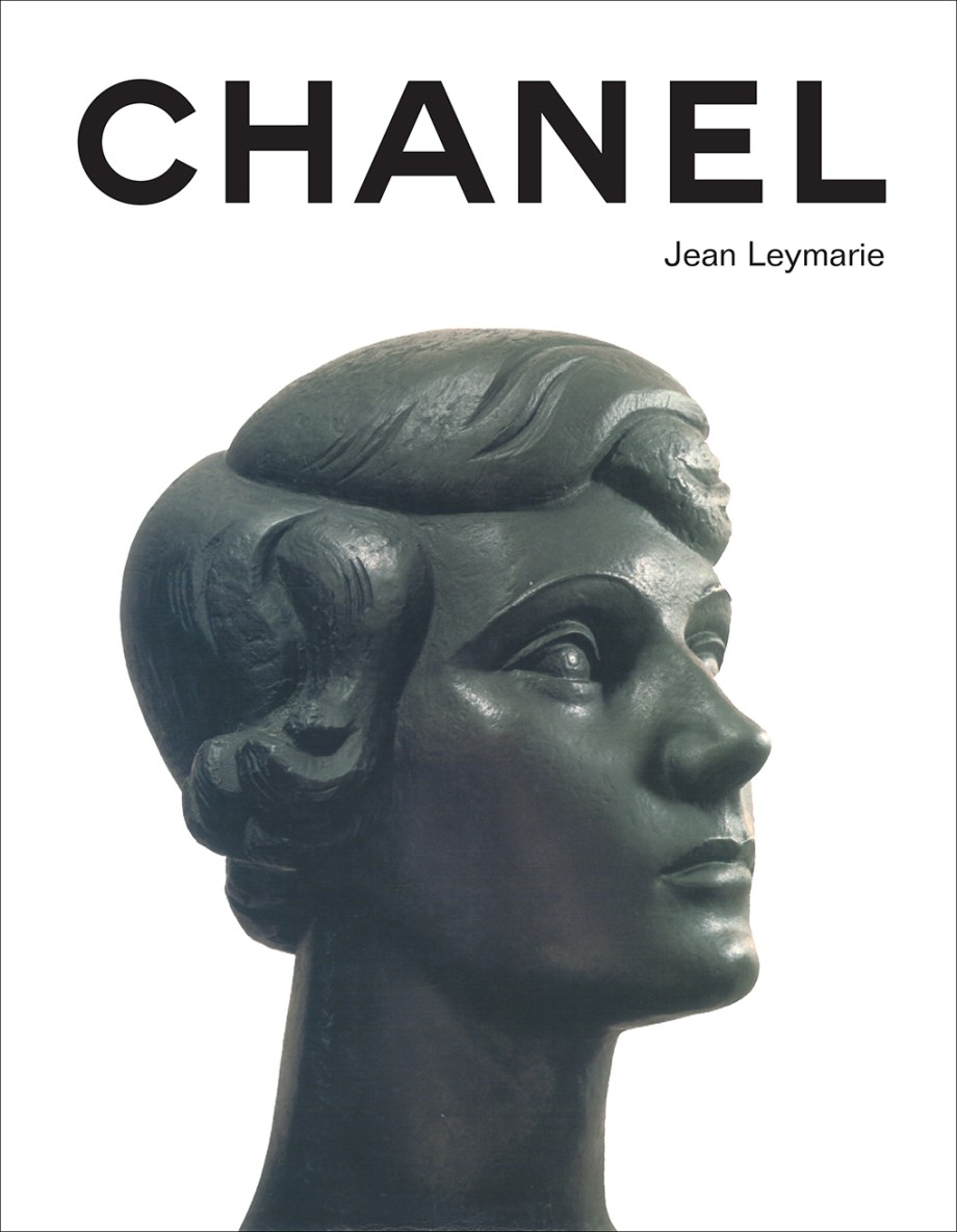 Chanel A Fashionable History