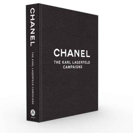 Cover image for Chanel: The Karl Lagerfeld Campaigns